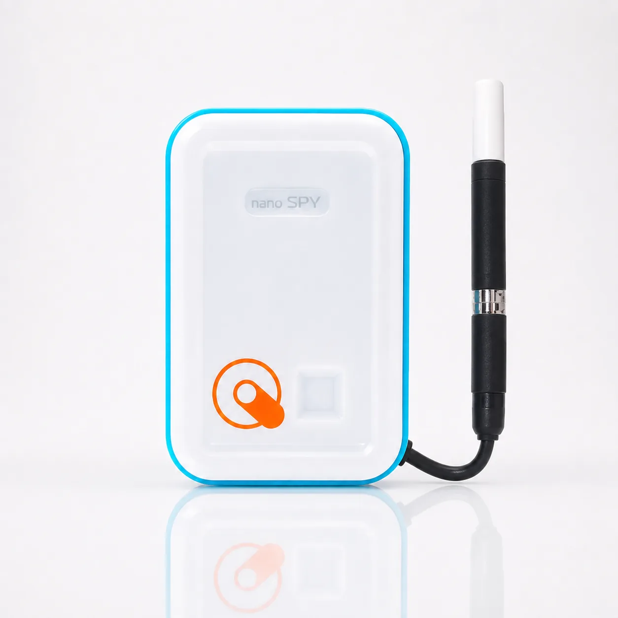 Nano SPY TH High Accuracy — front view with HYGROMER HT-1 probe on cable