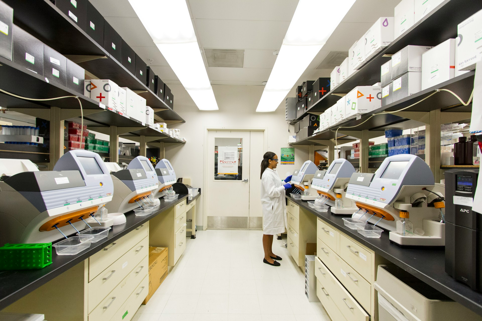 hospital lab